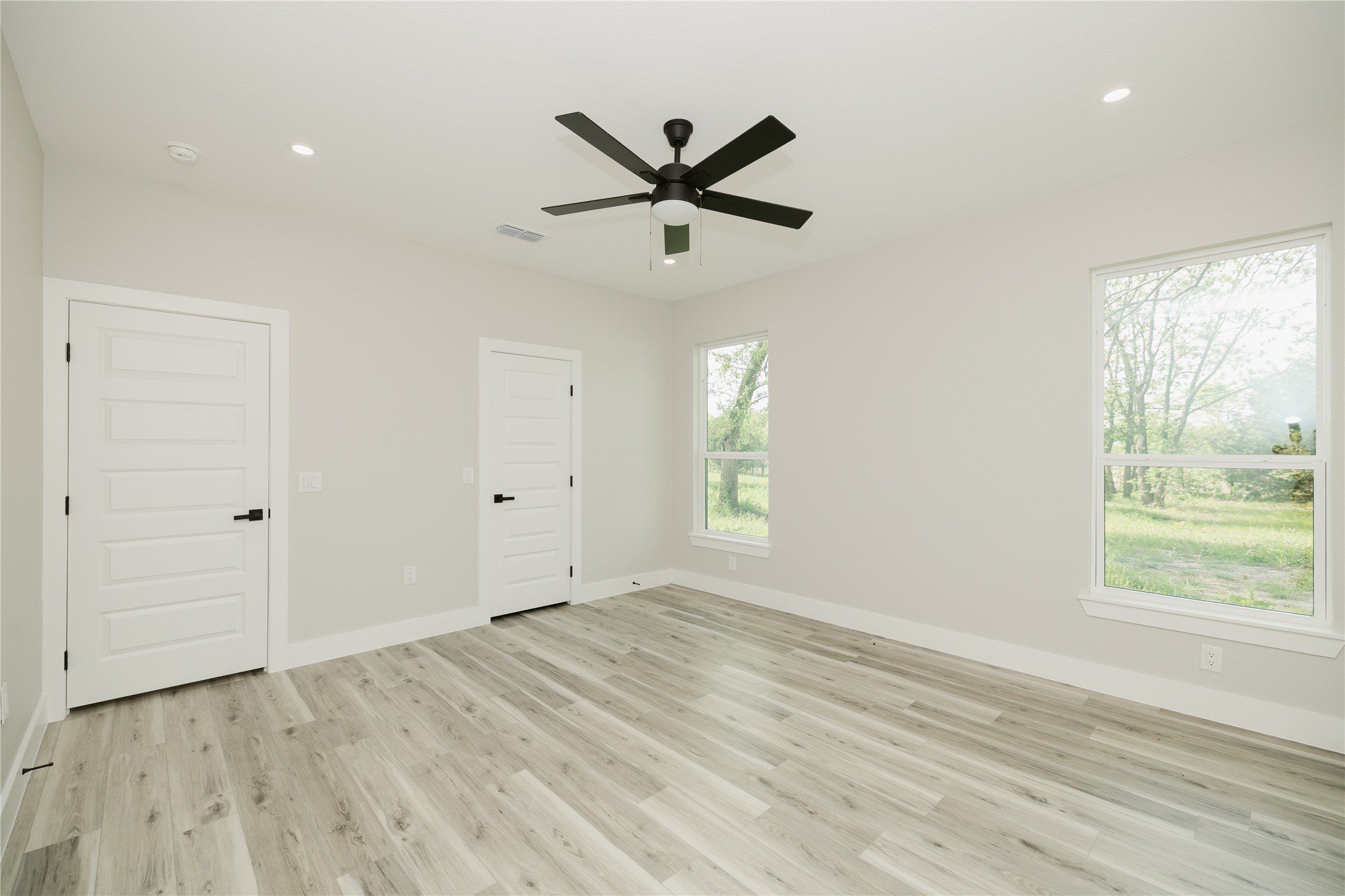 1911 UsHwy 69 Road. Greenville, TX 75401