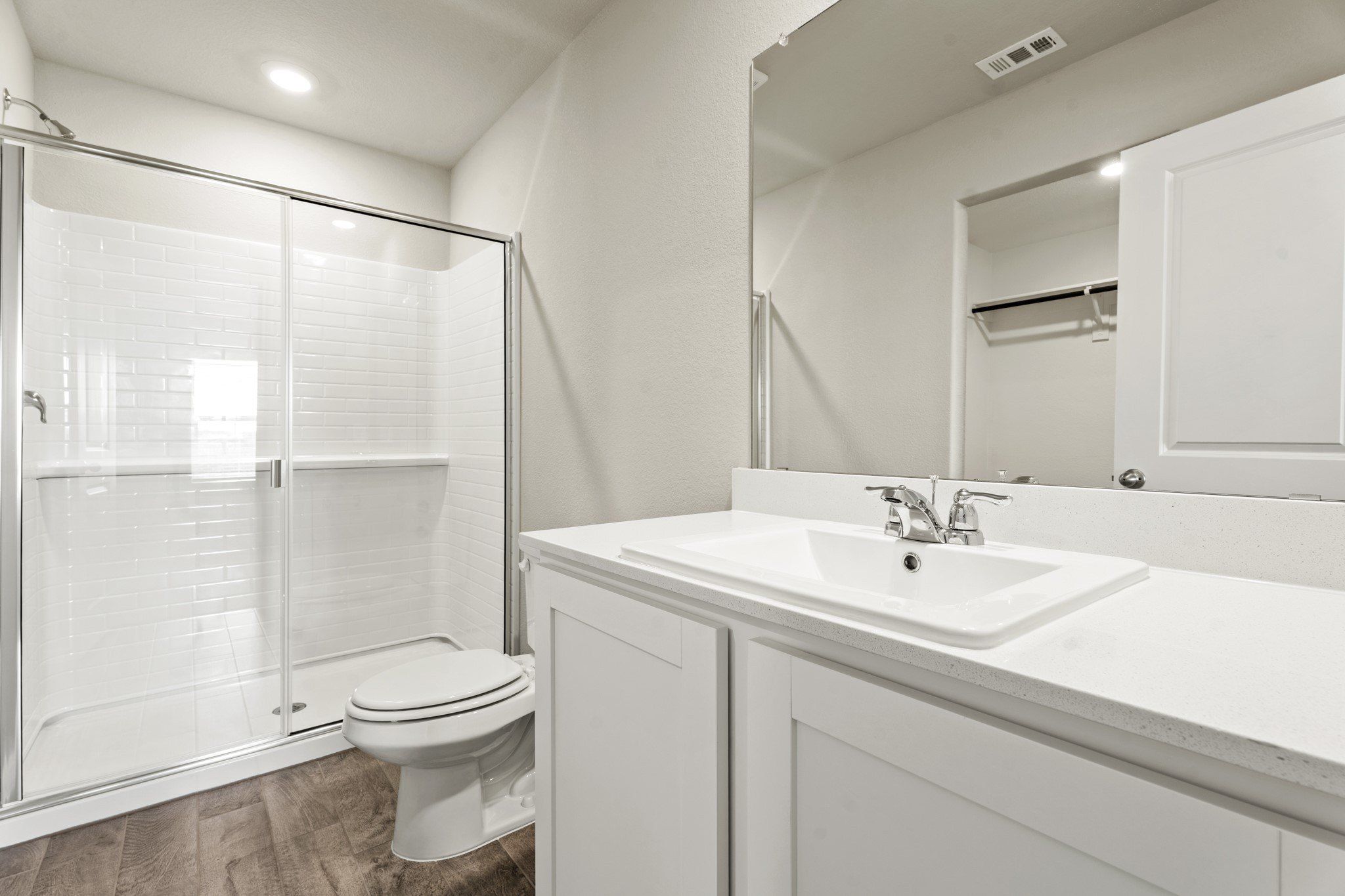 5509 Corduroy Road. Krum, TX 76249