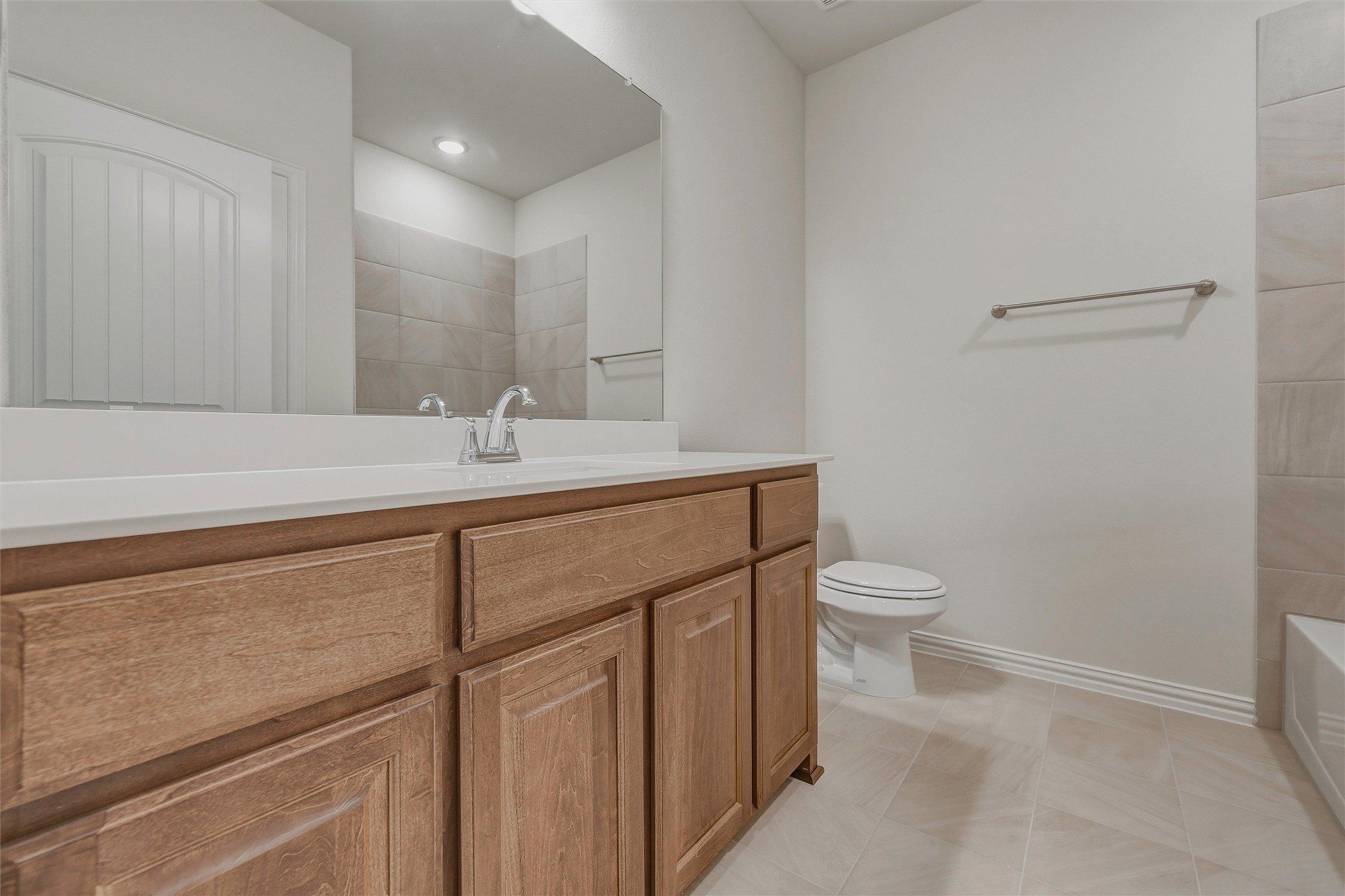 3526 Helena Street. Gainesville, TX 76240