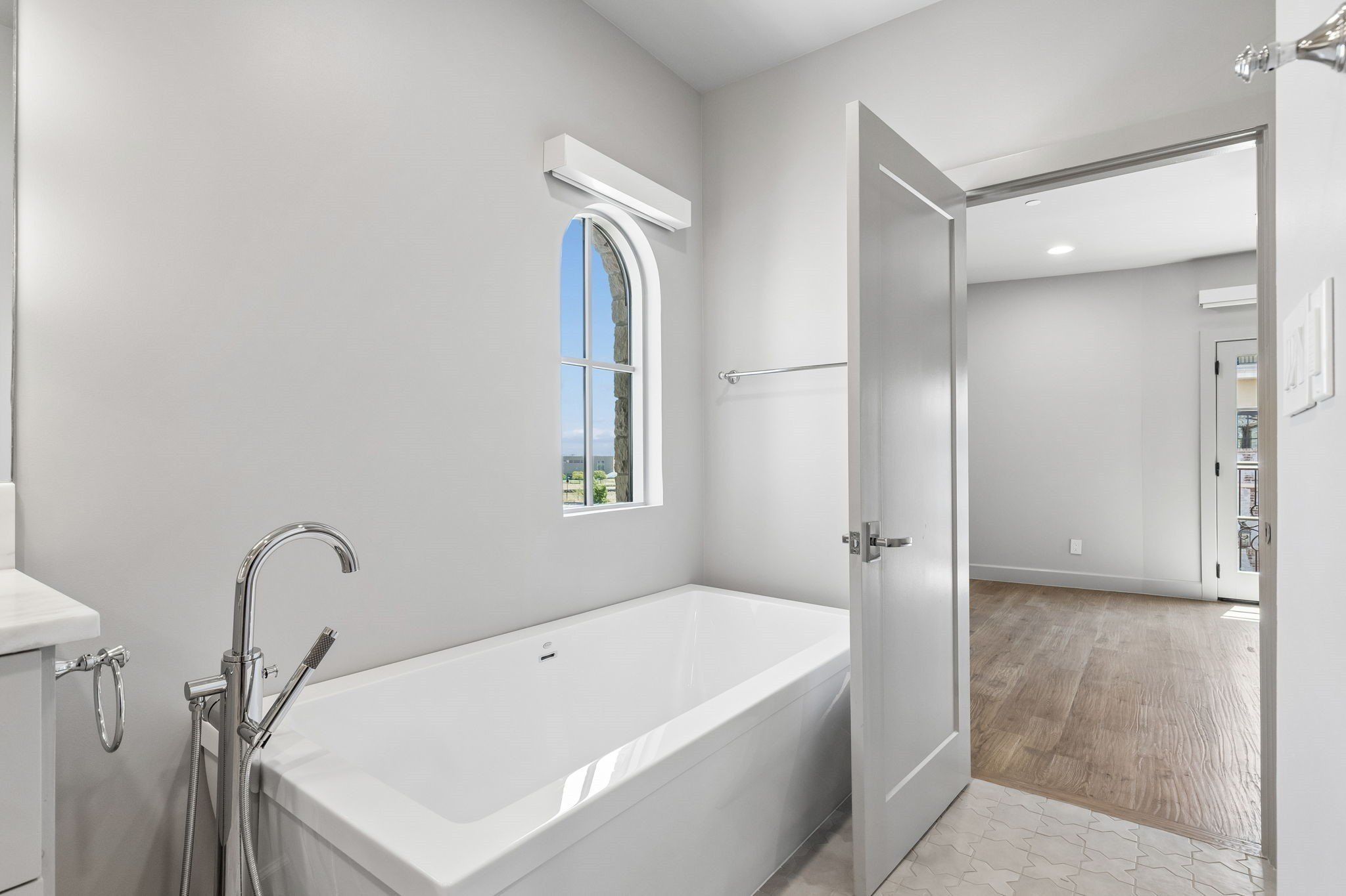 74 Cortes Drive. Westlake, TX 76262