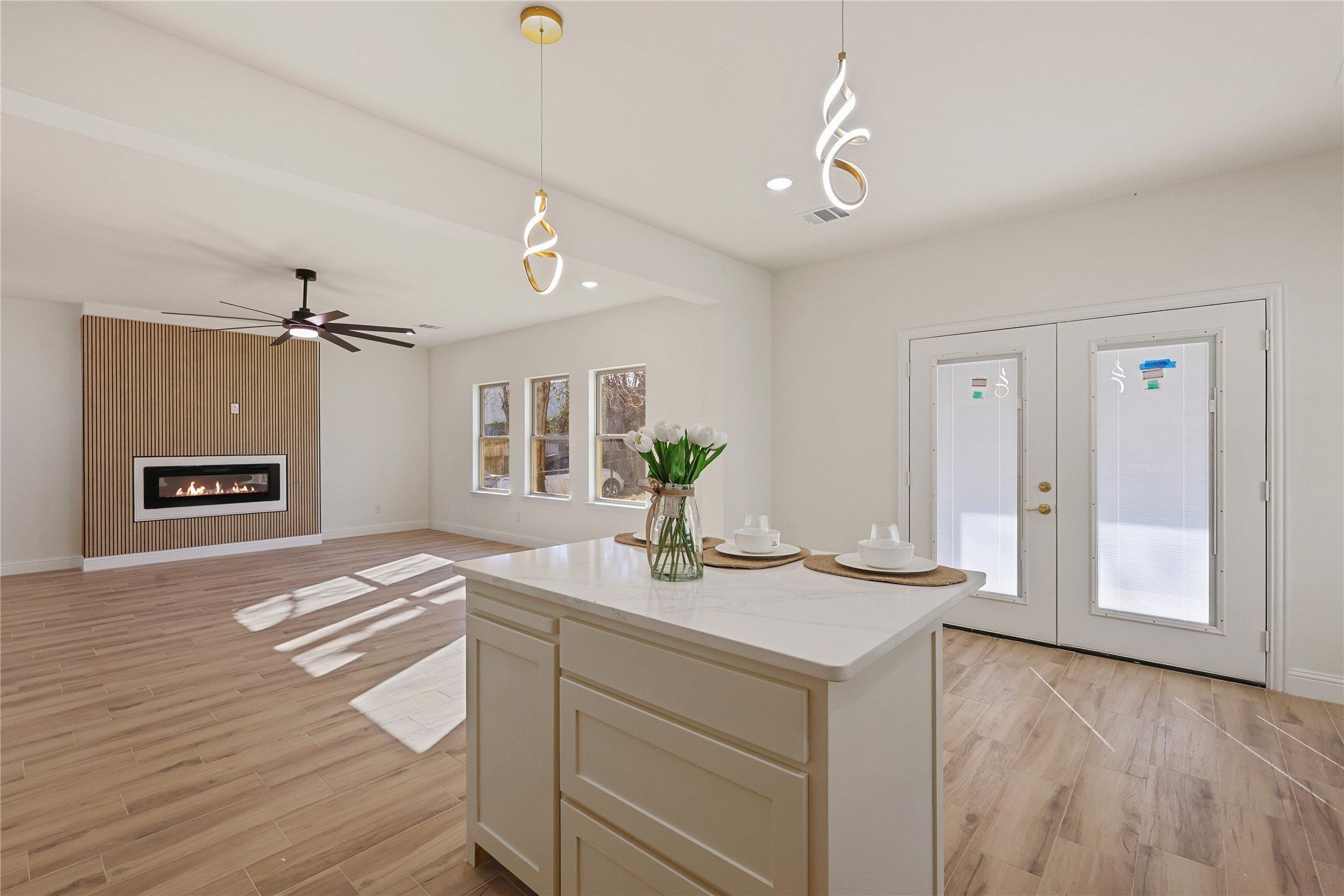 1608 Avenue D. Fort Worth, TX 76104
