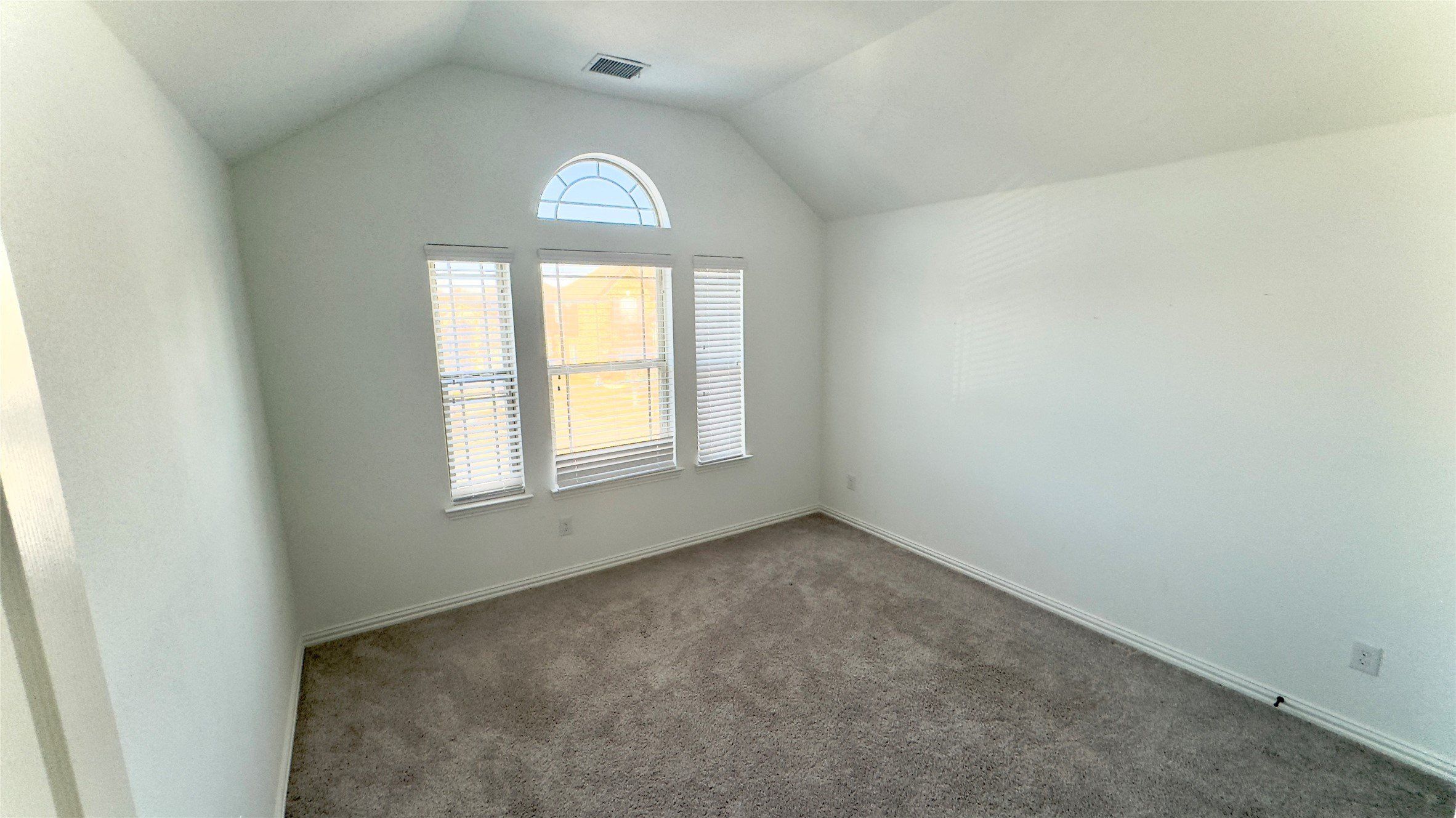 1300 Hodge Street. McKinney, TX 75071