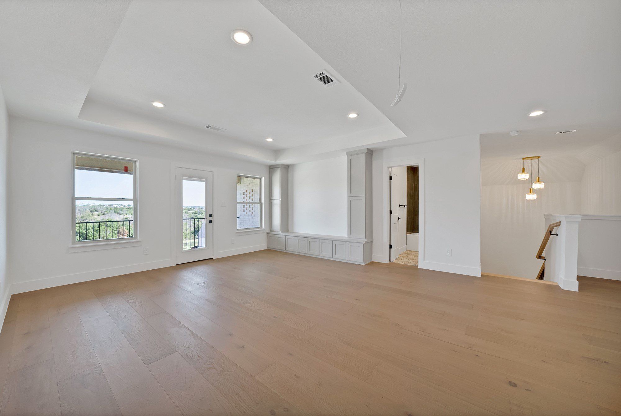 109 Top Flight Drive. Weatherford, TX 76087