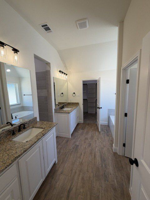 882 Eagles Way. Springtown, TX 76082