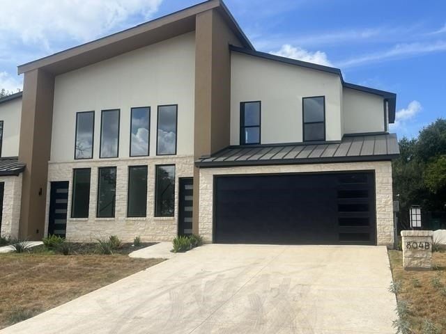 804 Hi Circle W. Horseshoe Bay, TX 78657