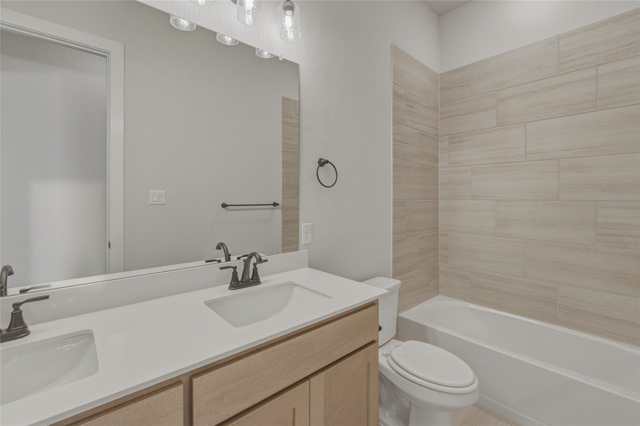 2305 Gypsum Street. Krum, TX 76249