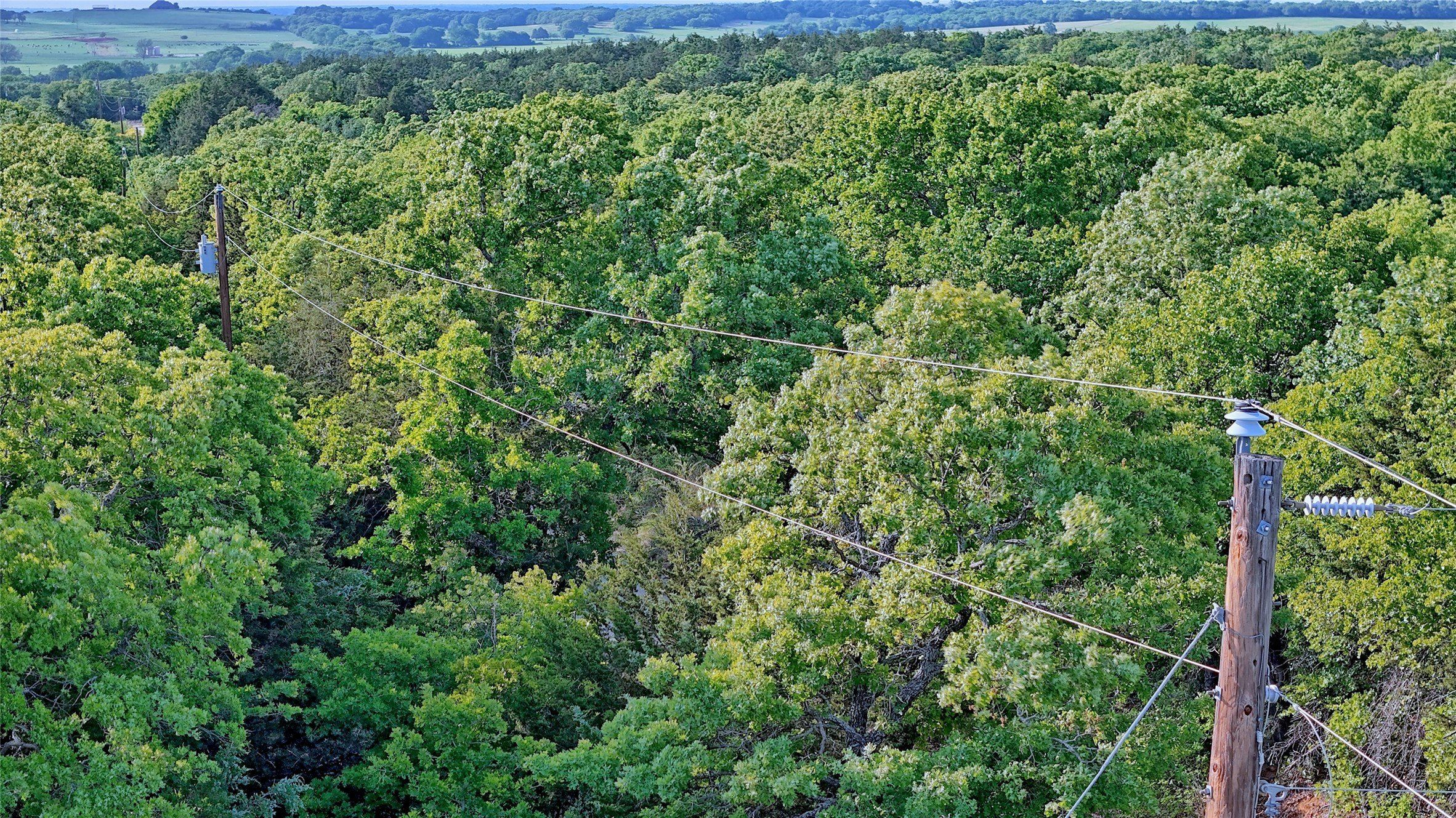 3952 Lake Valley Rd. Sunset, TX 76270