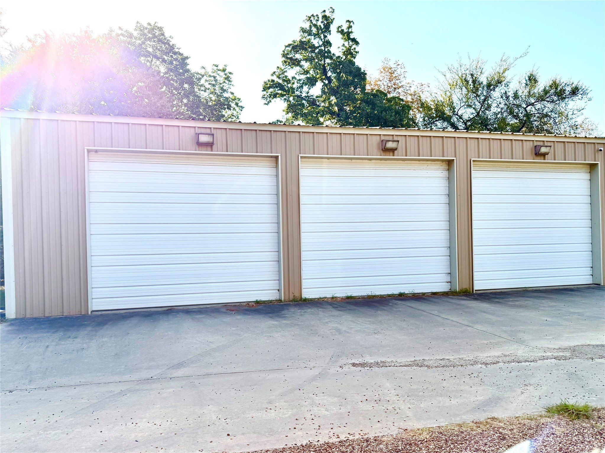 106 Hiawatha Drive. Mabank, TX 75156