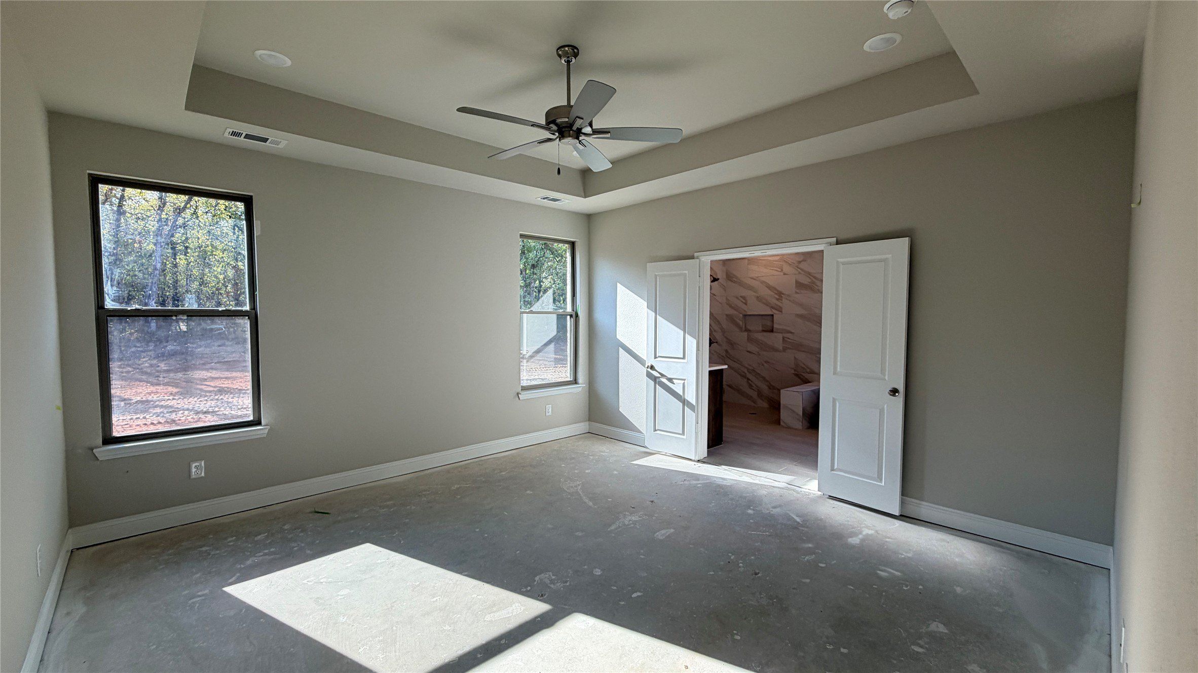 735 County Road 3355. Paradise, TX 76073