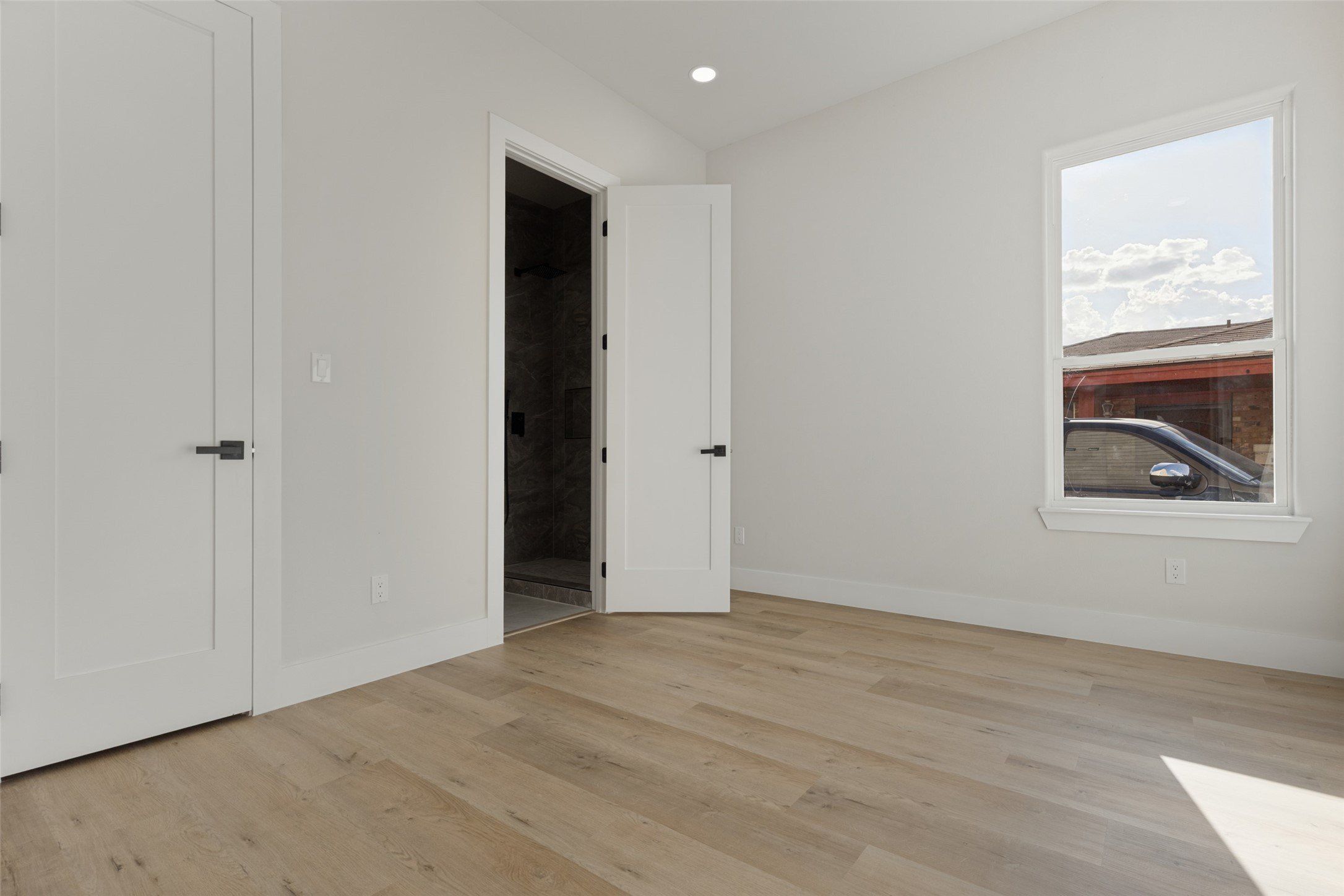 922 Claude Street. Dallas, TX 75203