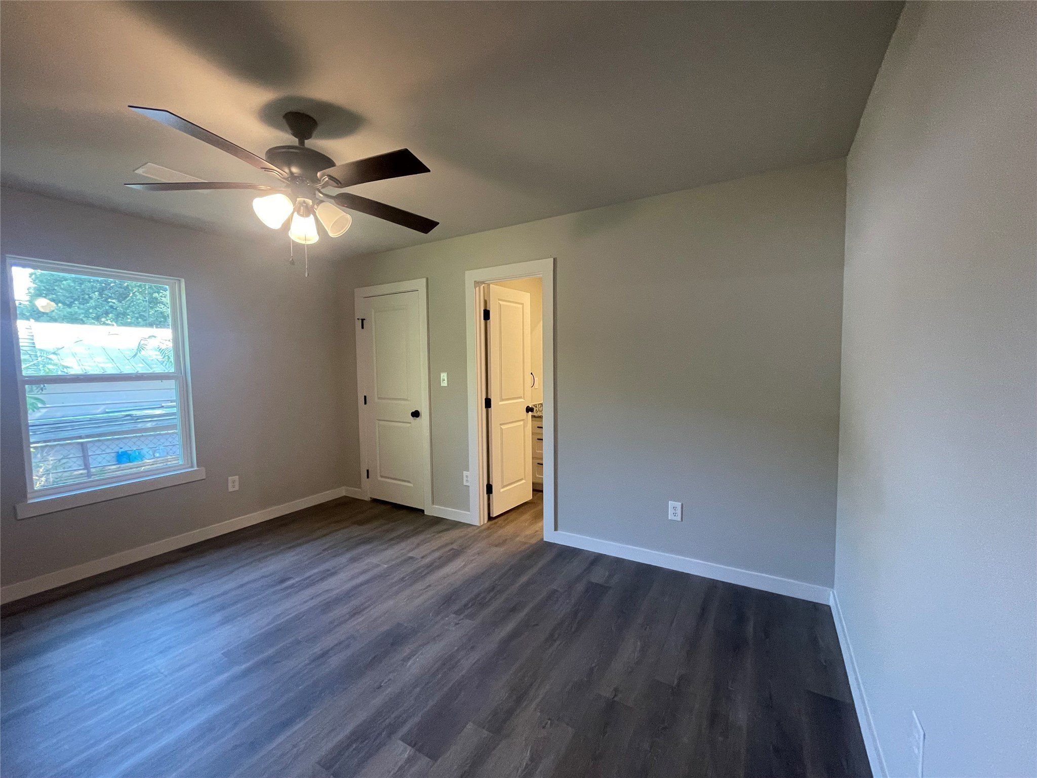 9315 Lynda Lane. Quinlan, TX 75474