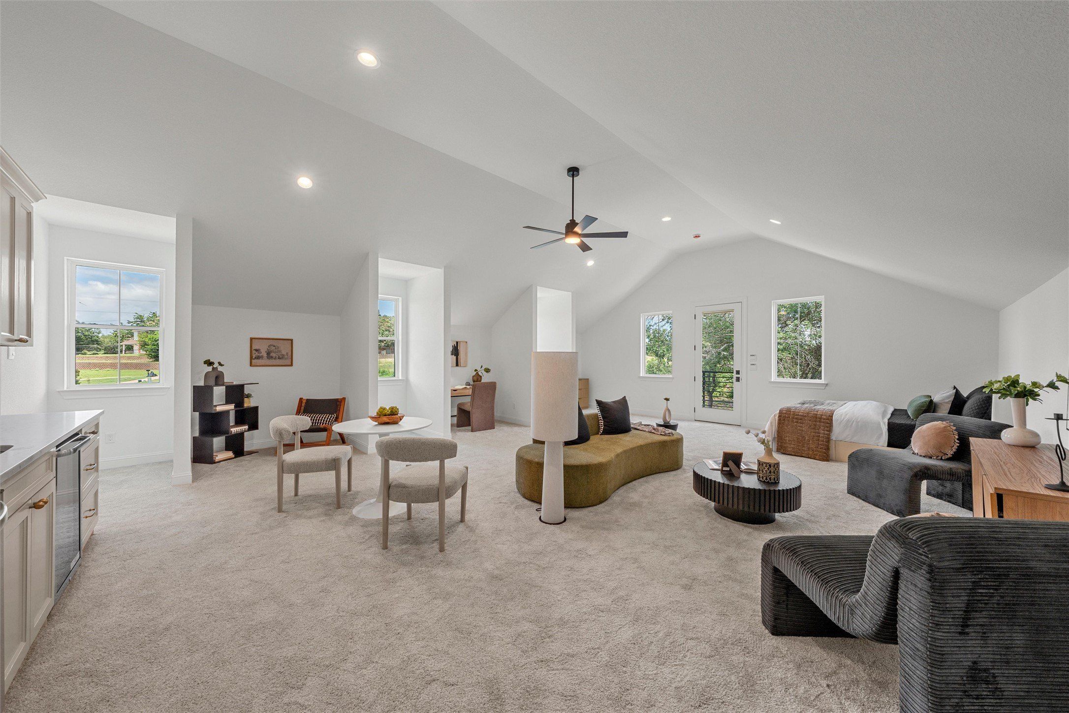 20 N Ritchie Road. Woodway, TX 76712