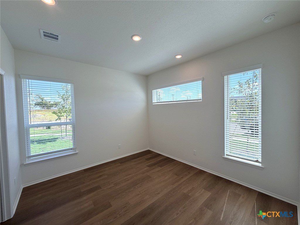 1525 Crooked River Ct. Temple, TX 76502