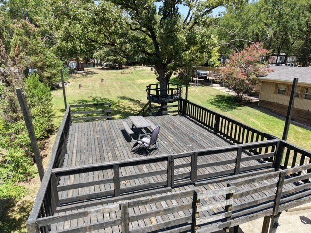 109 N Bay Circle. Mabank, TX 75156