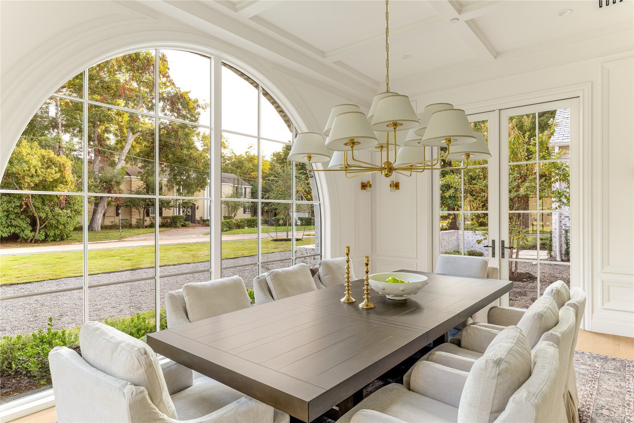 5943 Joyce Way. Dallas, TX 75225