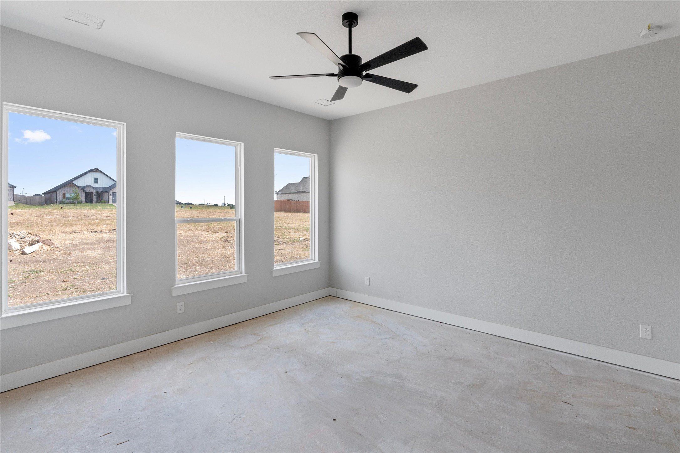 1312 Tahonta Drive. Hewitt, TX 76643