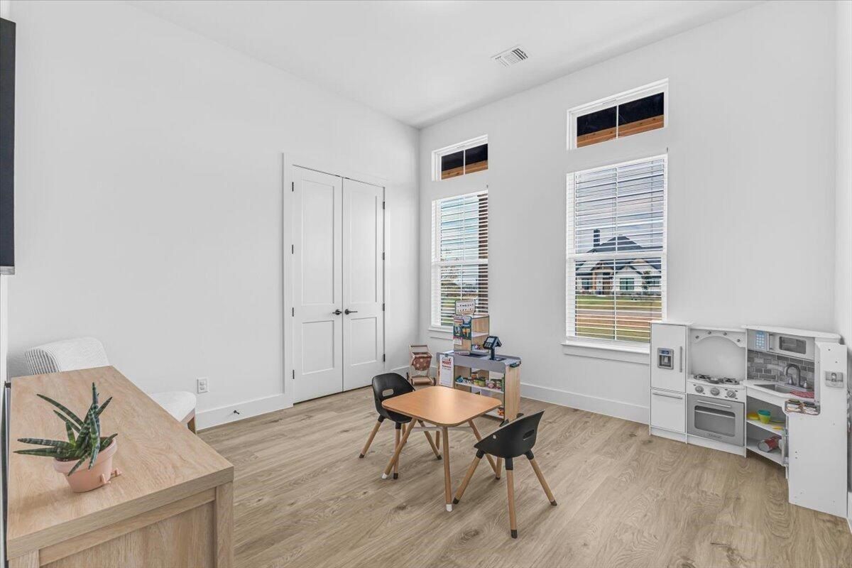 4704 Tay Terrace. Fort Worth, TX 76179