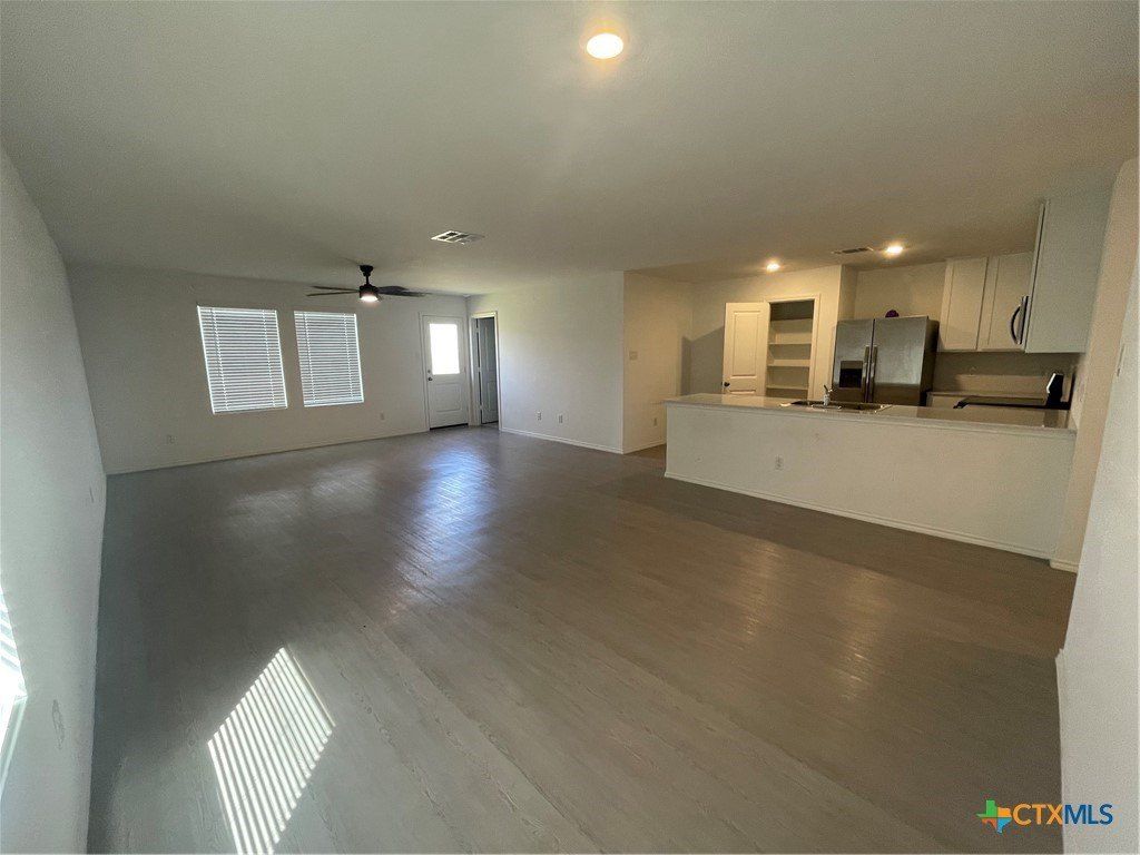 316 Enclave Manor Drive. Troy, TX 76579