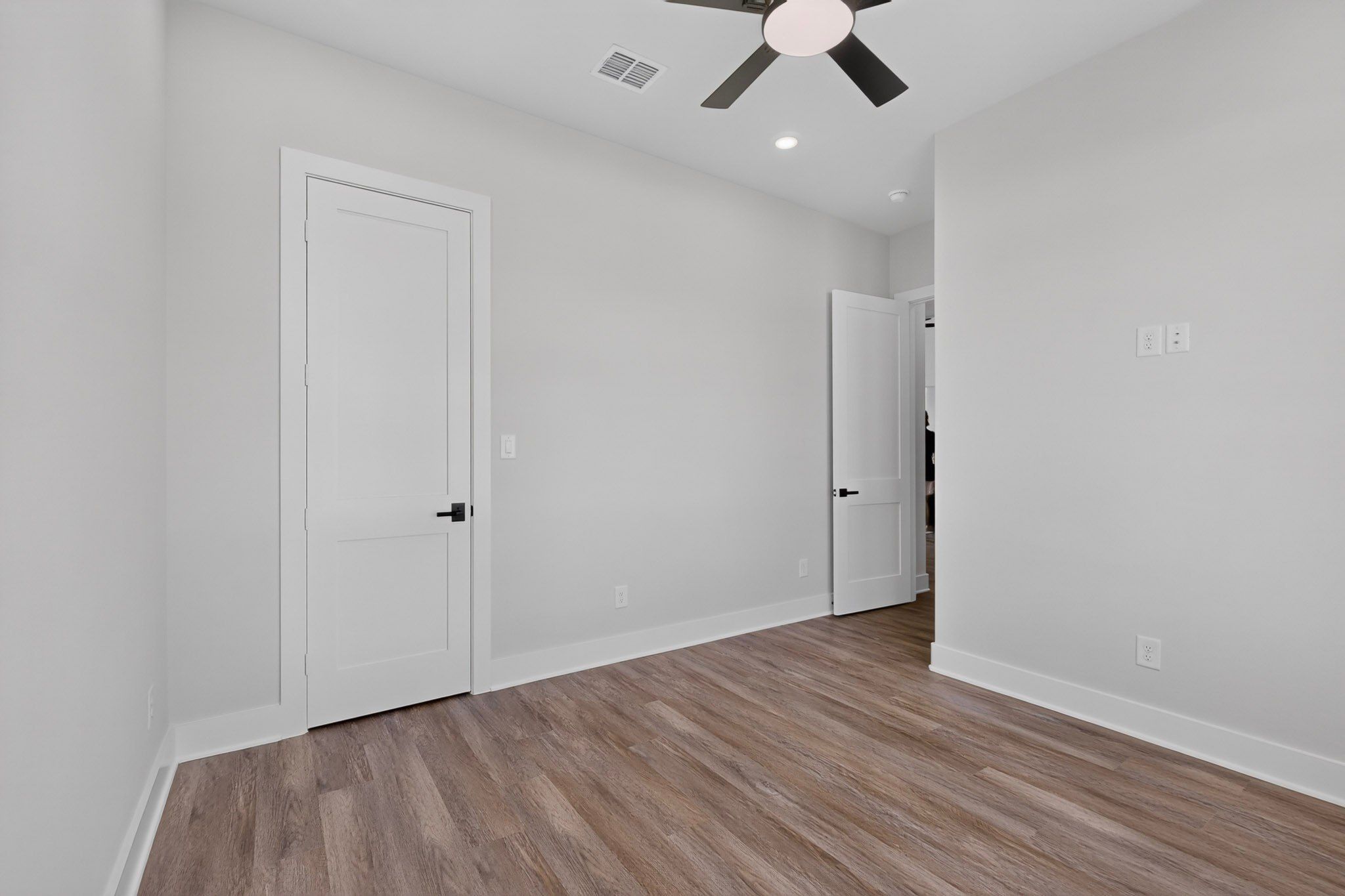 5371 Sunset Road. Caddo Mills, TX 75135