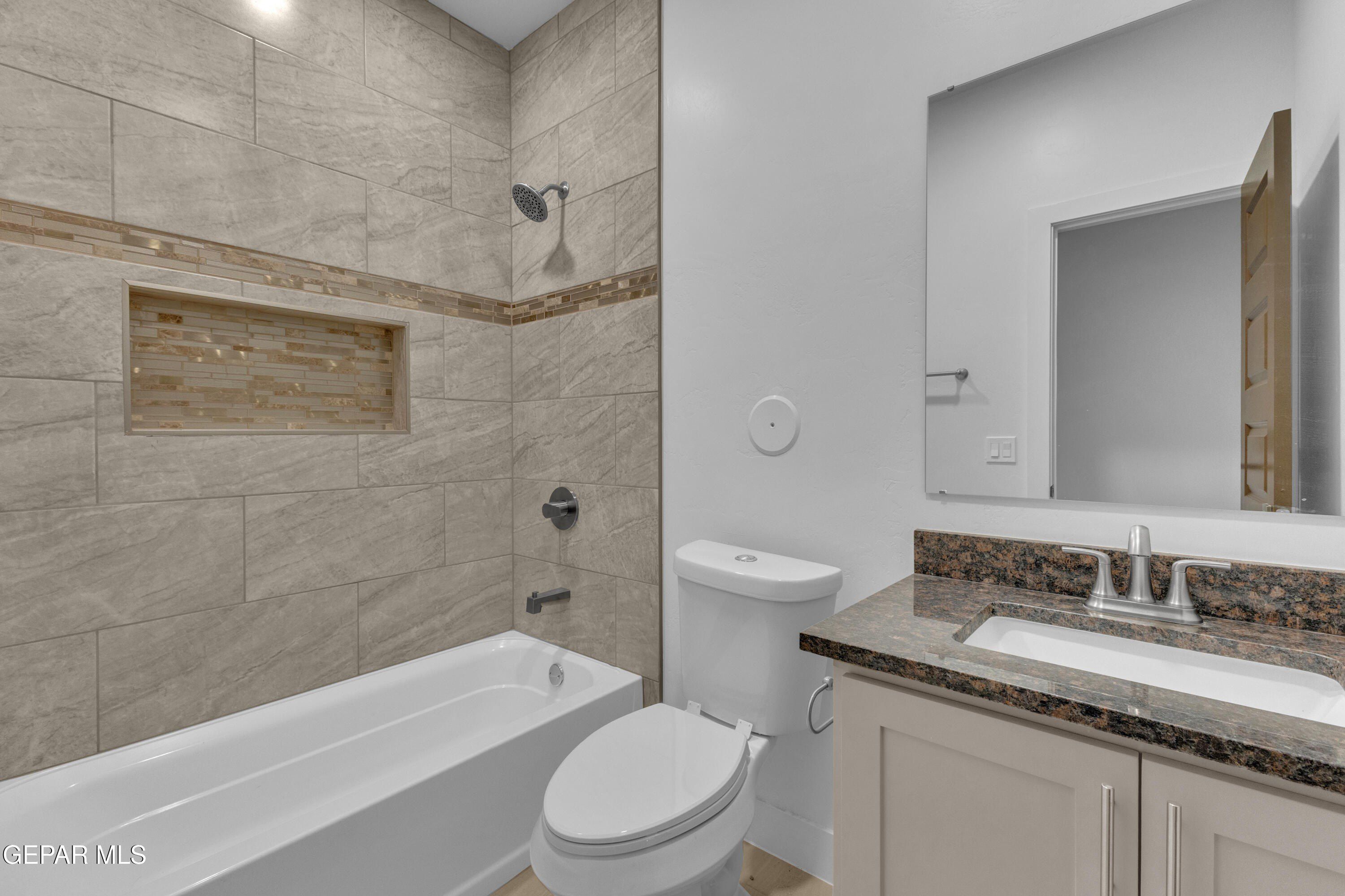 Oak Ridge Court. Fabens, TX 79838