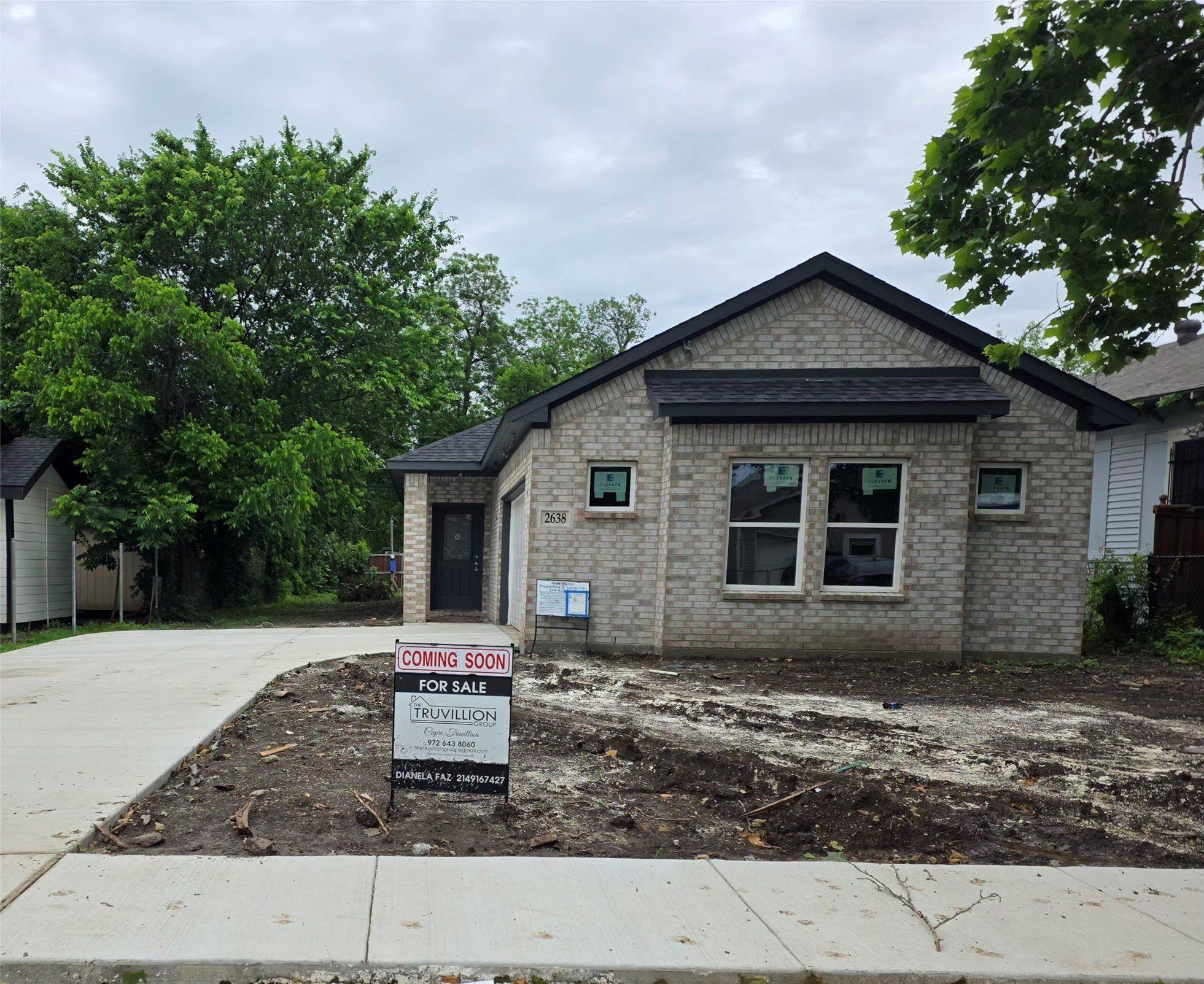 2638 Seevers Avenue. Dallas, TX 75216