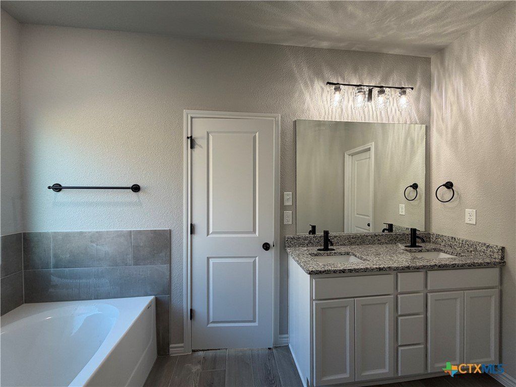 2541 Cedar Glen Drive. Belton, TX 76513