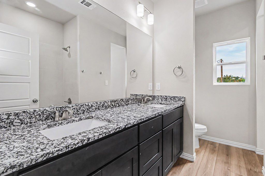 600 Paradise Street. Fort Worth, TX 76111