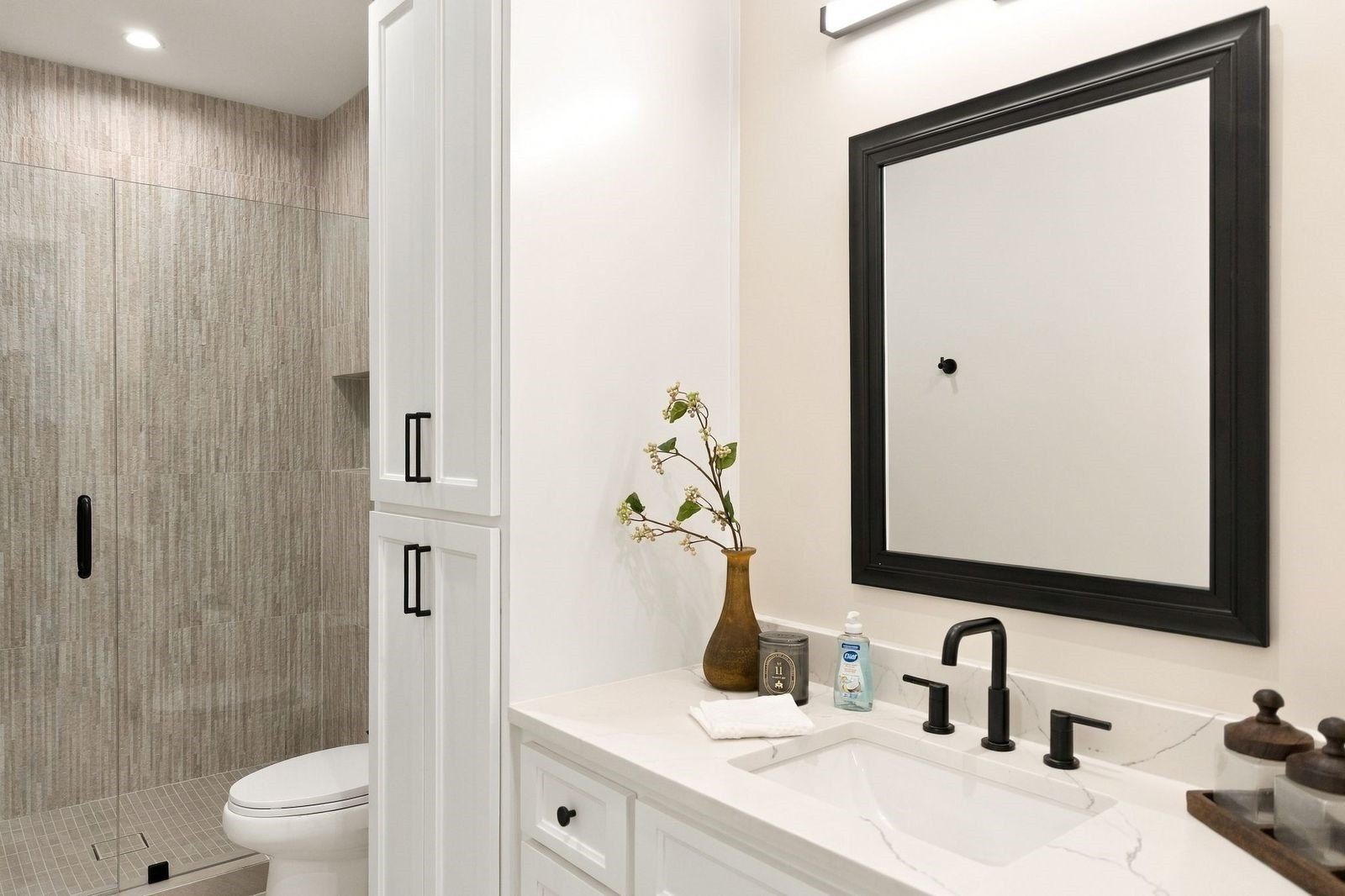 3368 Dorado Beach Drive. Farmers Branch, TX 75234