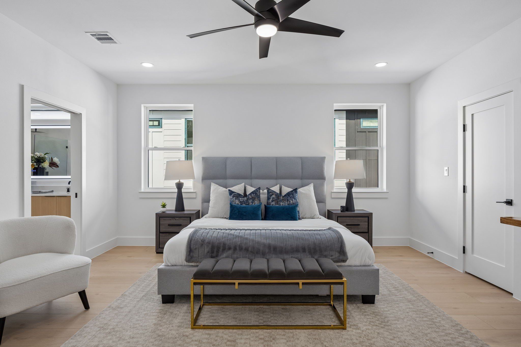 5617 Santa Fe Avenue. Dallas, TX 75214