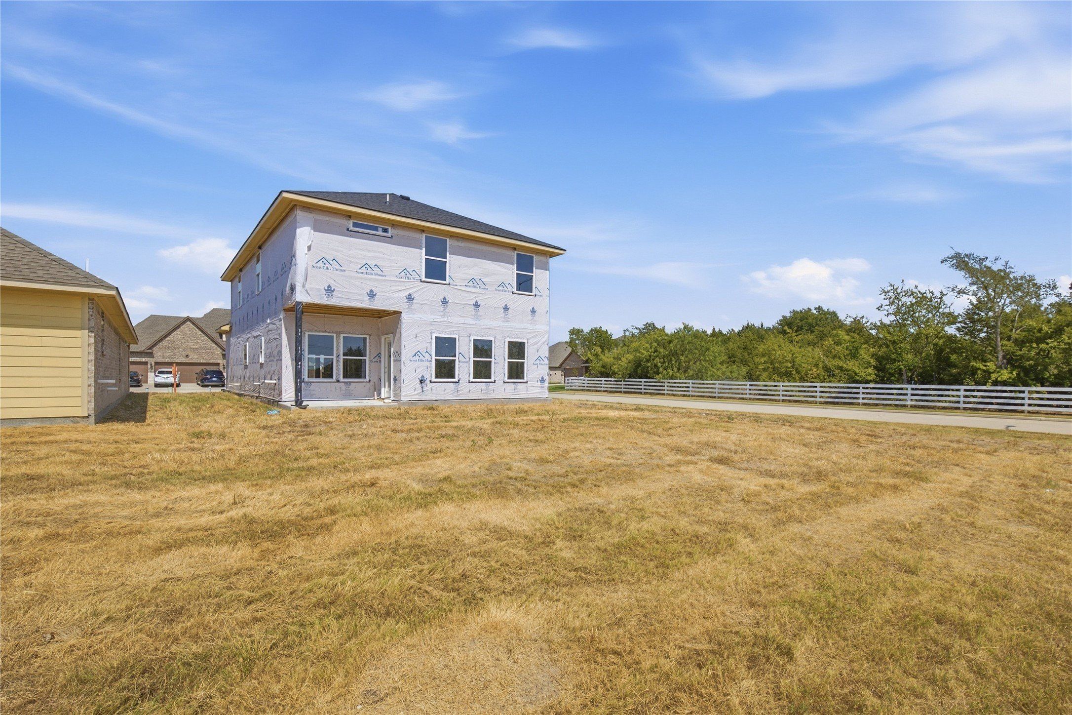 601 Greyson Lane. Greenville, TX 75402