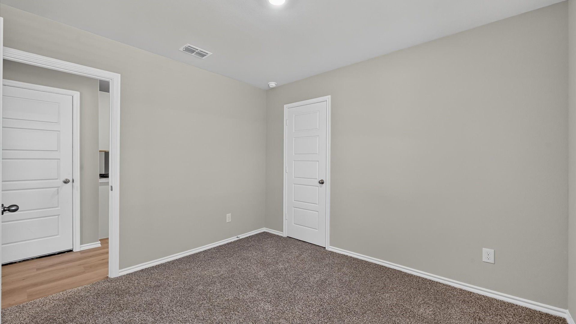 111 Mach Way. Mineral Wells, TX 76067