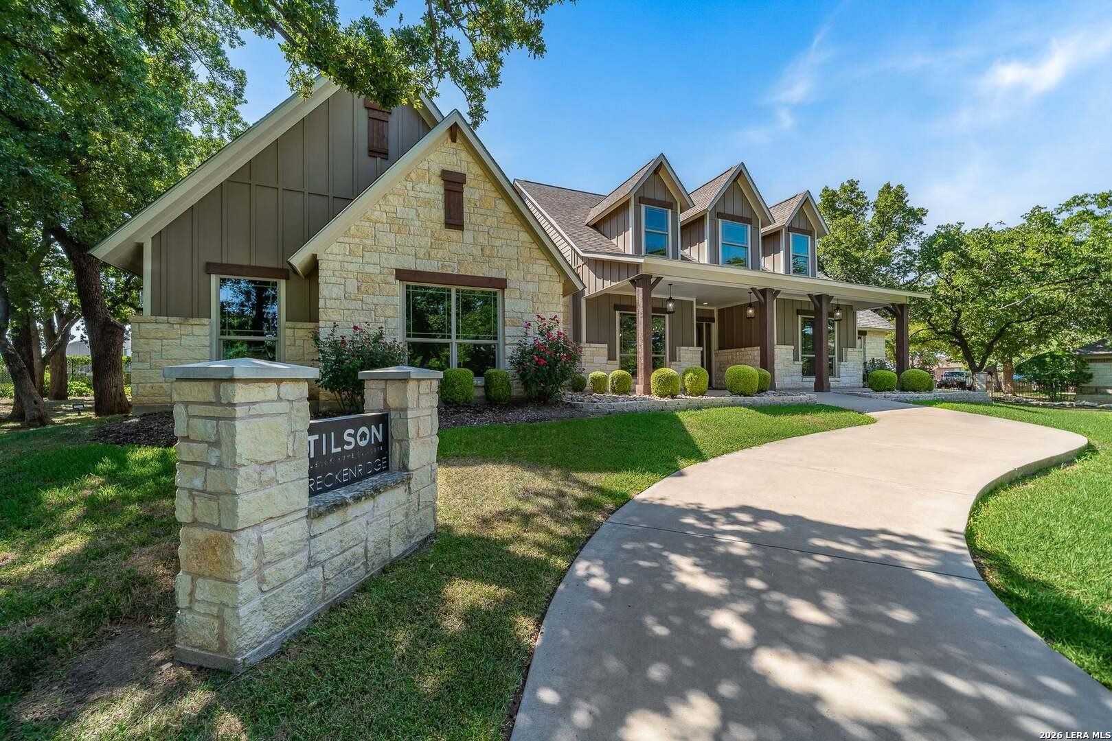 3512 Comanche Trace Dr. Kerrville, TX 78028