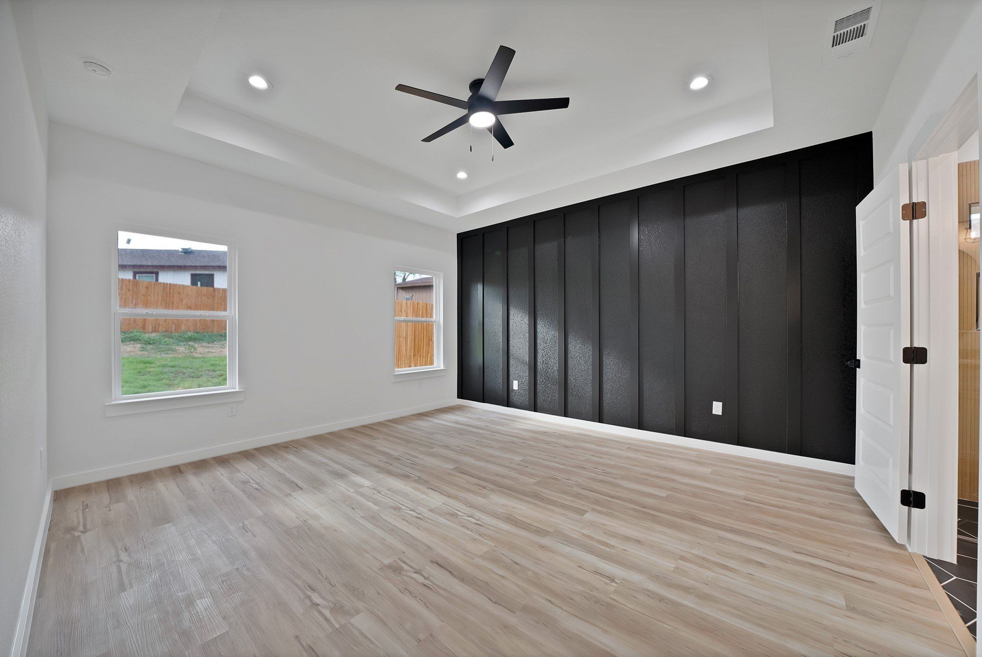 3005 Hanna Avenue. Fort Worth, TX 76107