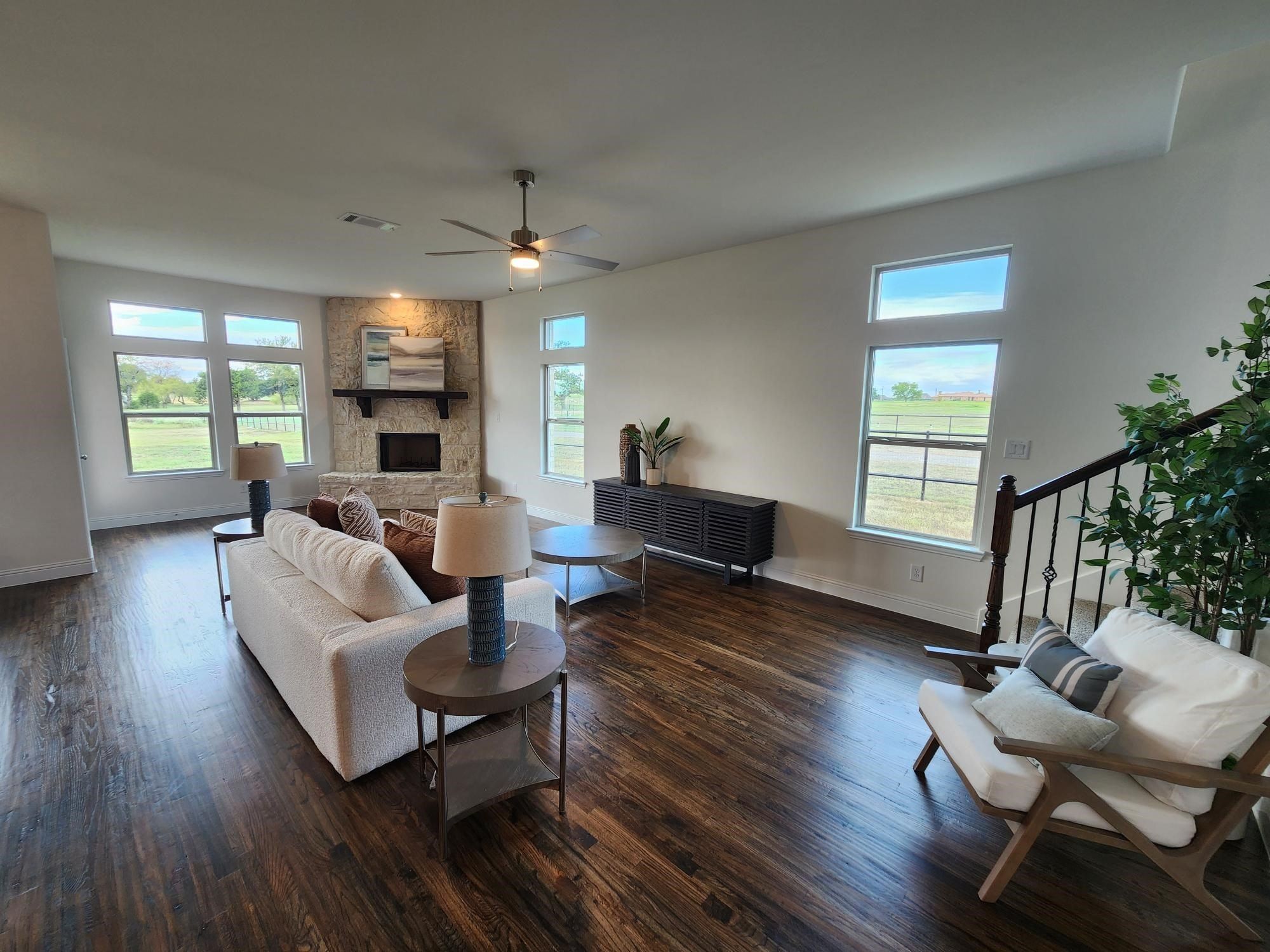 394 Willies Court. Whitesboro, TX 76273