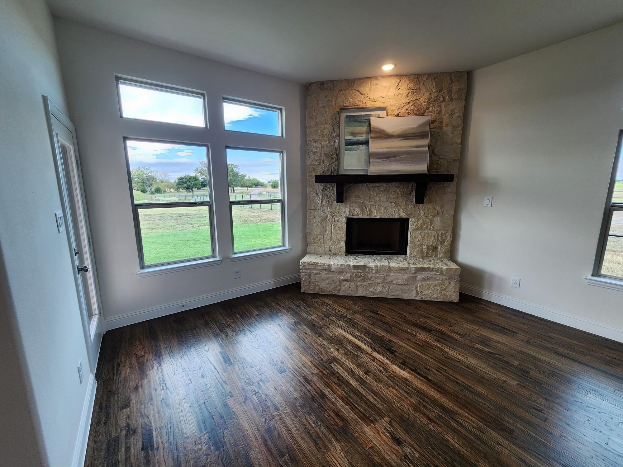 397 Willies Court. Whitesboro, TX 76273