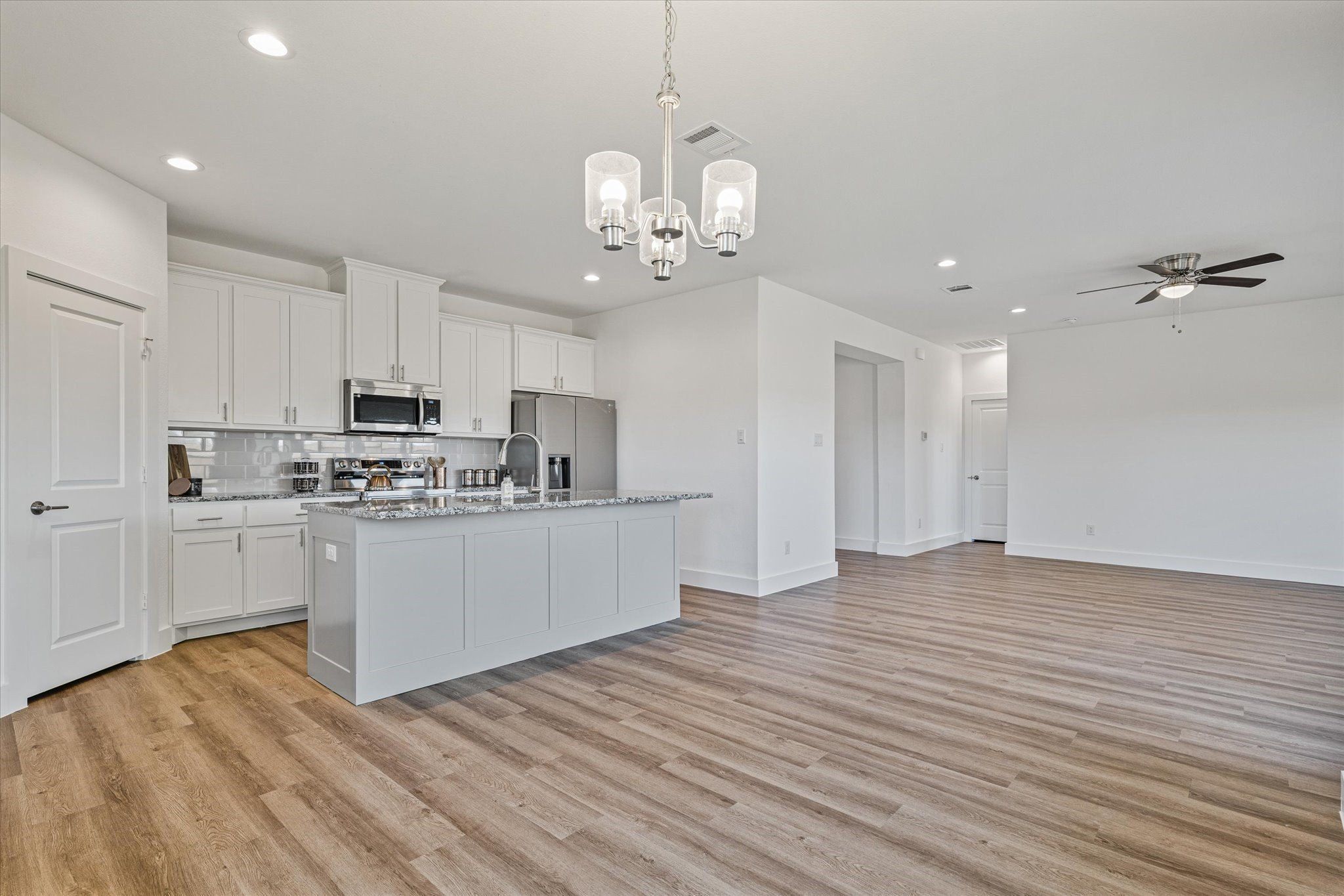 428 Cirrus Circle. Muenster, TX 76252
