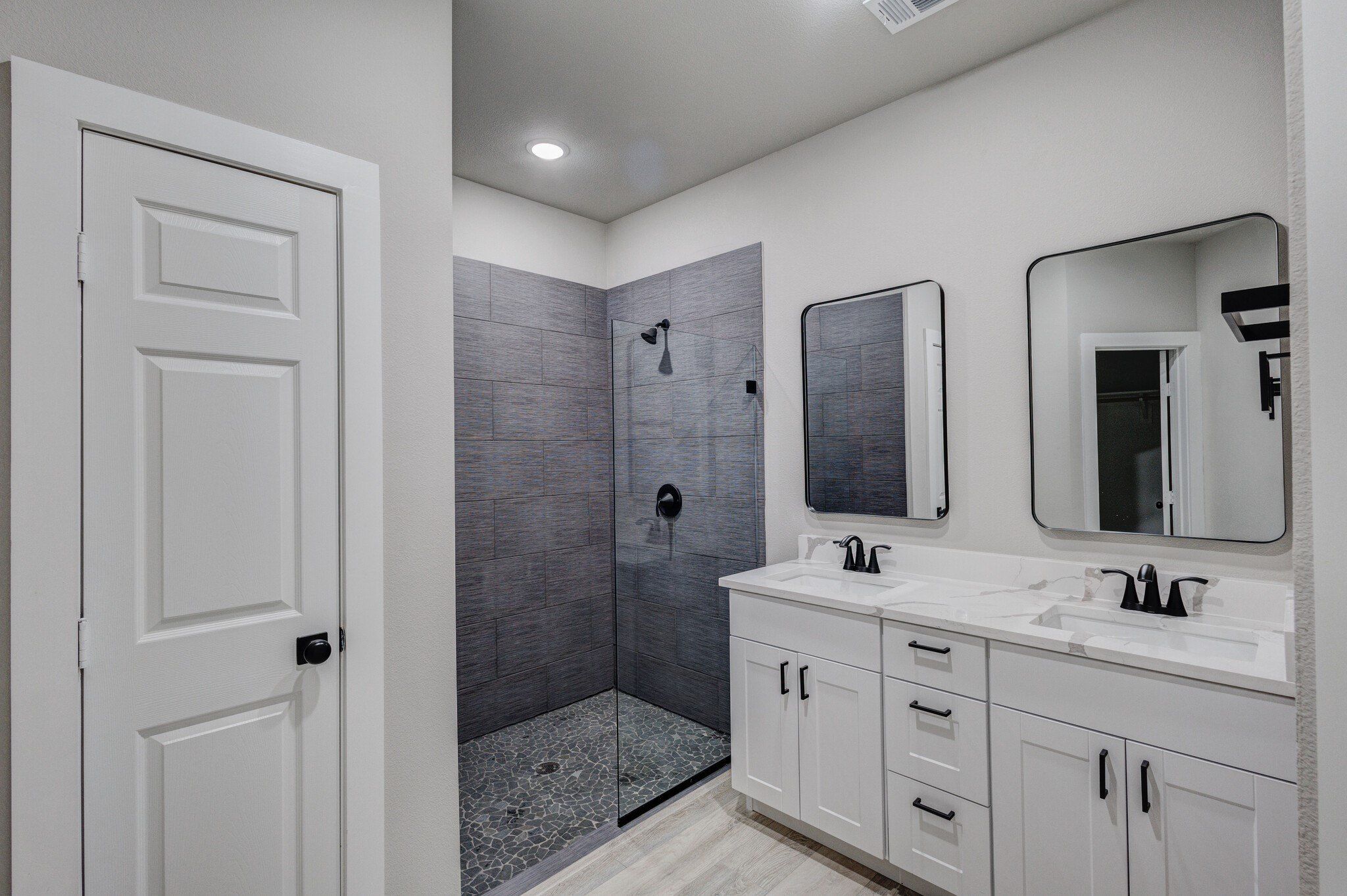 1659 County Road 613. Farmersville, TX 75442