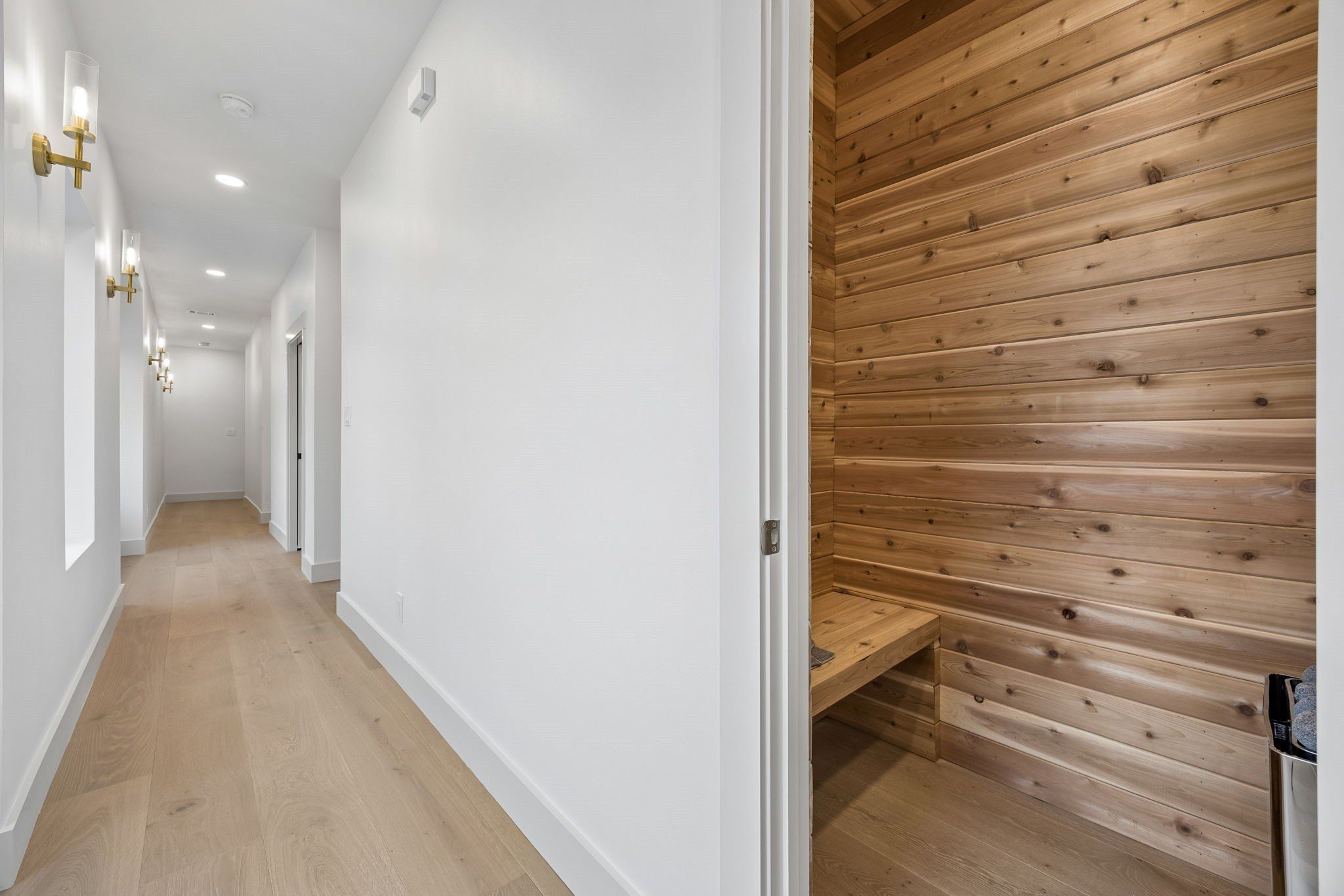 3027 Brooklyndell Avenue. Dallas, TX 75211
