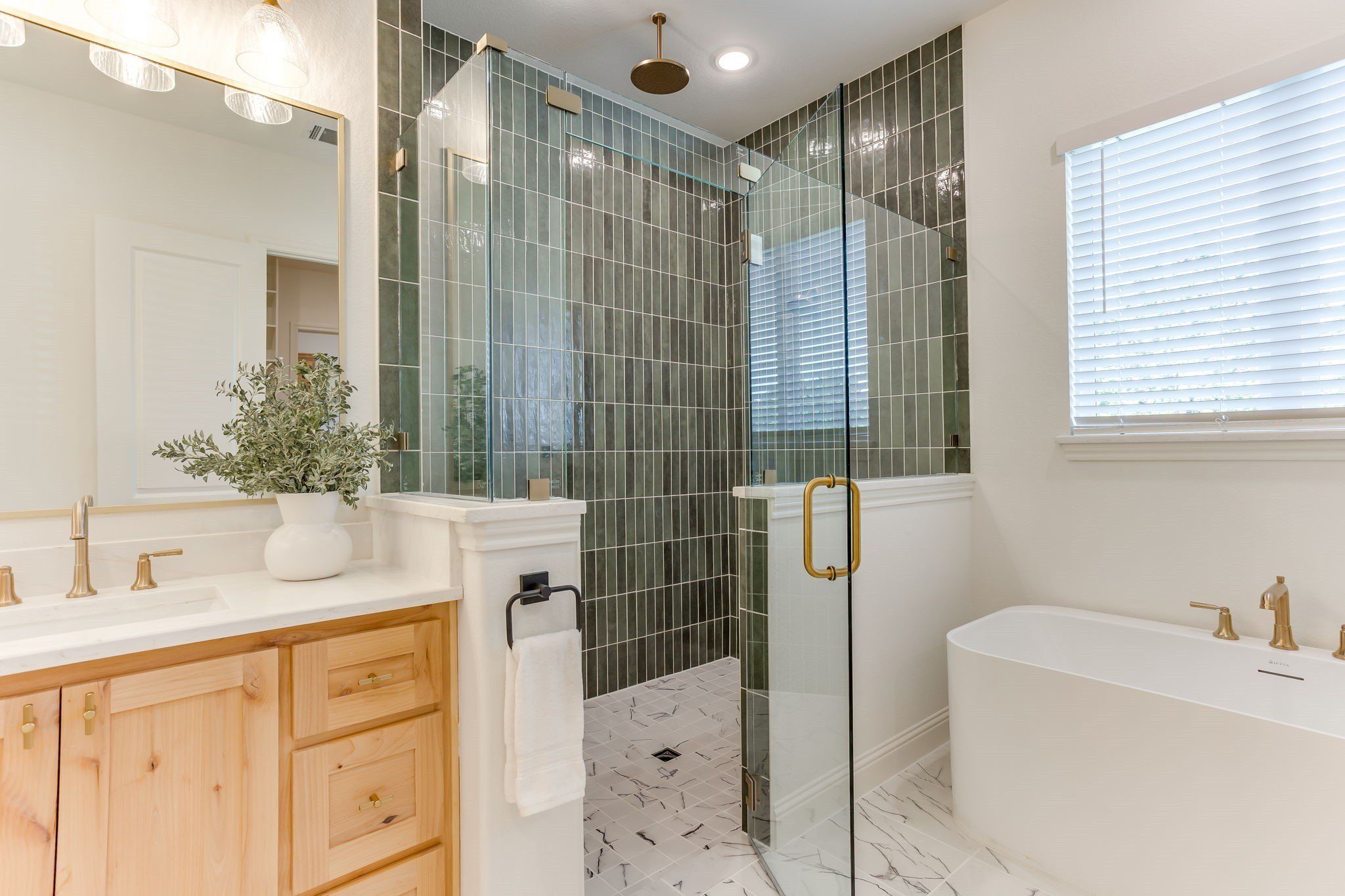 4990 Veal Station Road. Weatherford, TX 76085