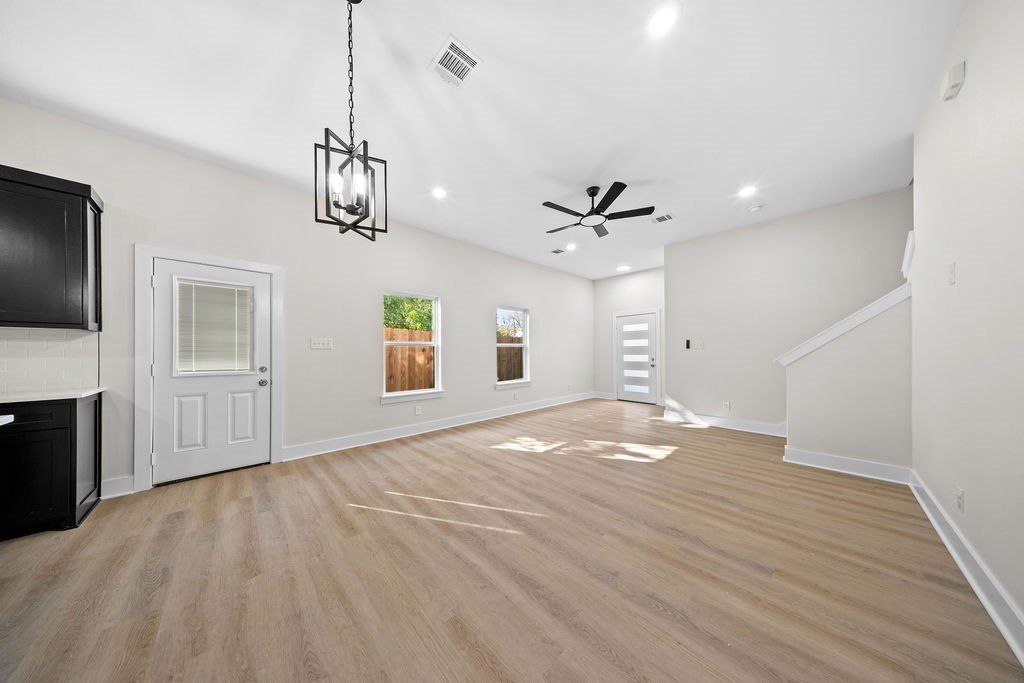 1628 Bessie Street. Fort Worth, TX 76104