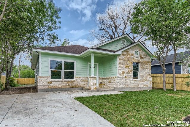 475 Corliss. San Antonio, TX 78220