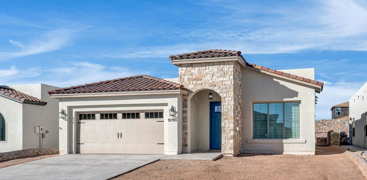 1817 Bridle Place. El Paso, TX 79911