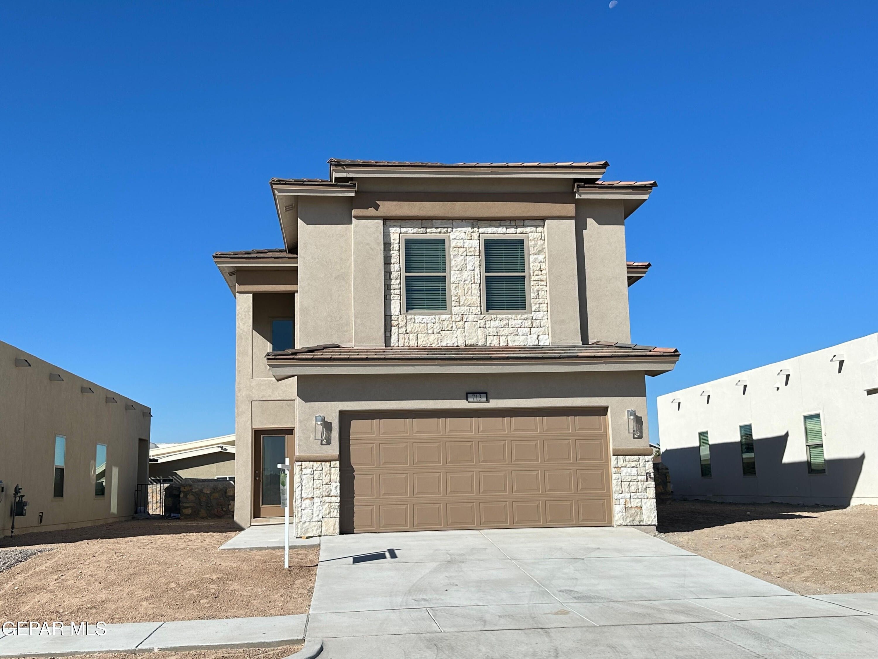 713 Cedarwood. El Paso, TX 79928