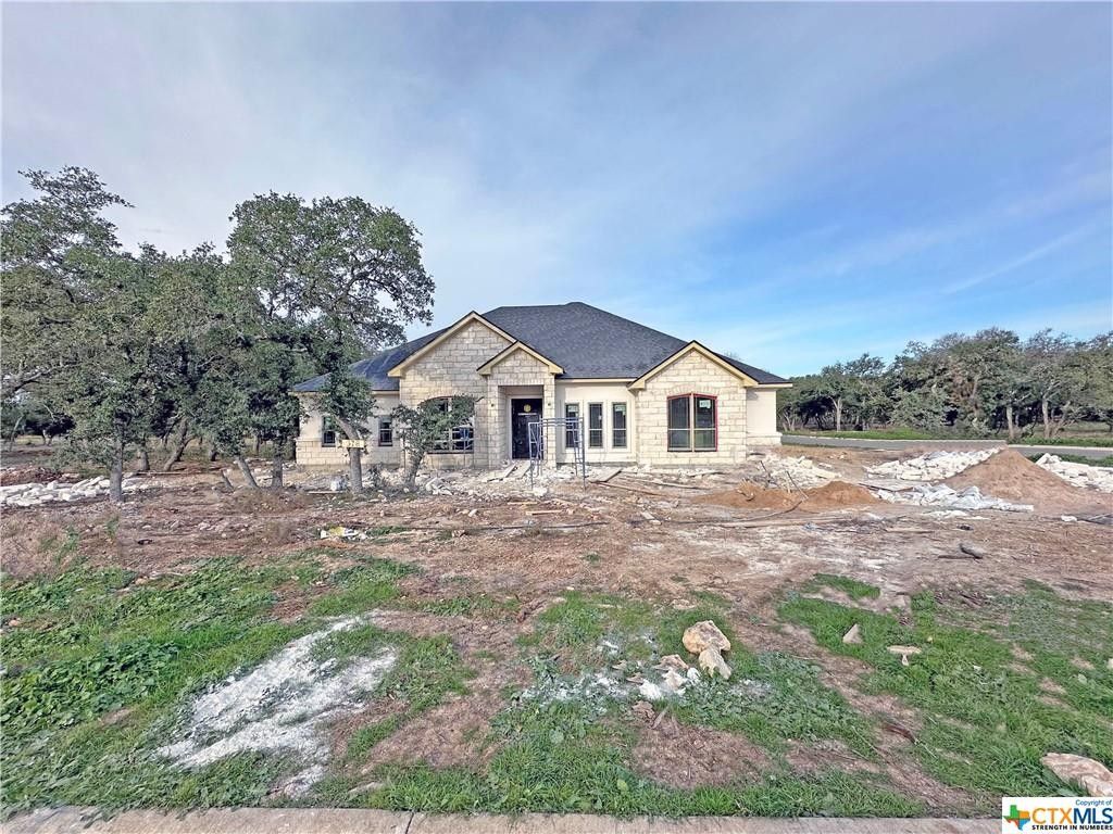 378 Airosa Drive. Belton, TX 76513