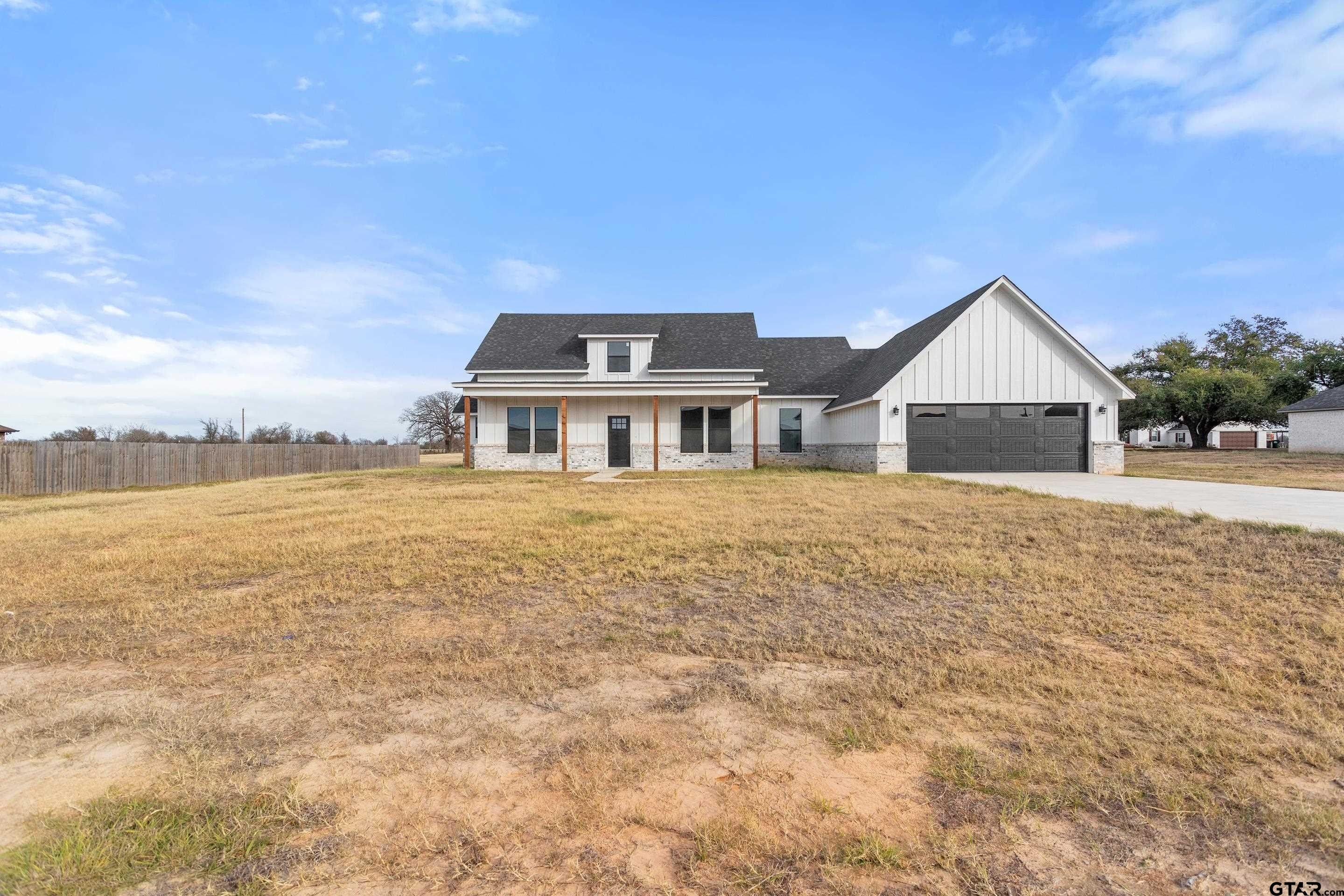 11857 Tara. Lindale, TX 75771