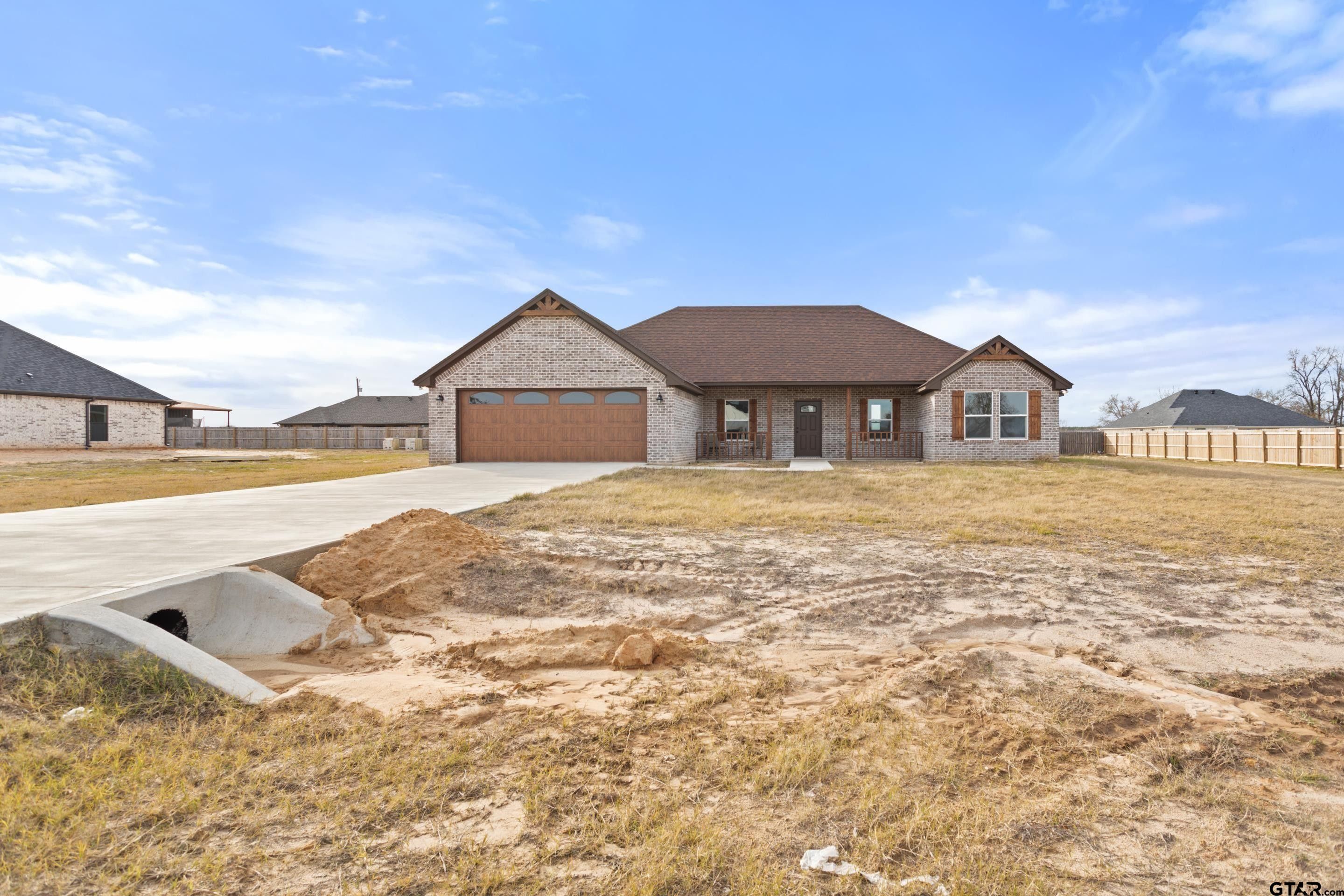 11858 Tara Lane. Lindale, TX 75771