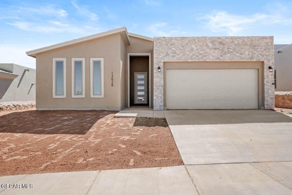 51089 Sand Verbena Avenue. El Paso, TX 79934