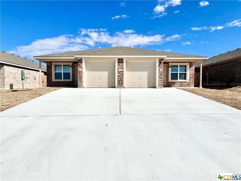 213 Dolphin Drive. Temple, TX 76502