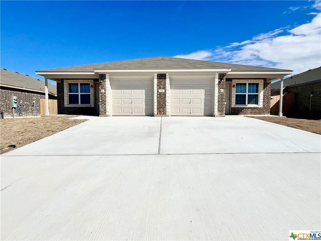 221 Dolphin Drive. Temple, TX 76502