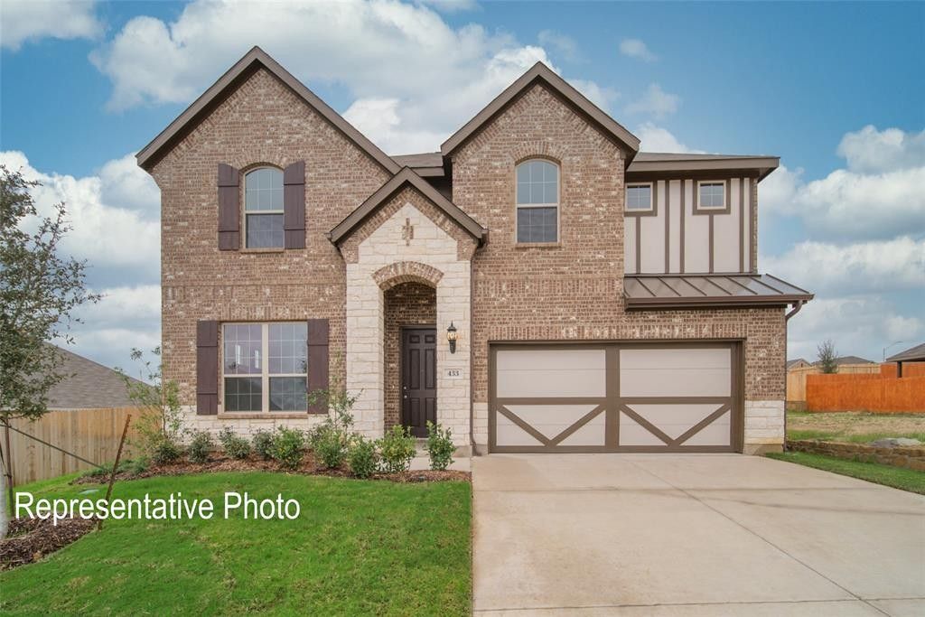 5044 Water Lily Lane. Fort Worth, TX 76120